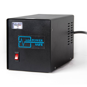 Estabilizador Elise Ieda Poder LCR-30, Solido, 3.0KVA, 220v, 6 conectores de salida.